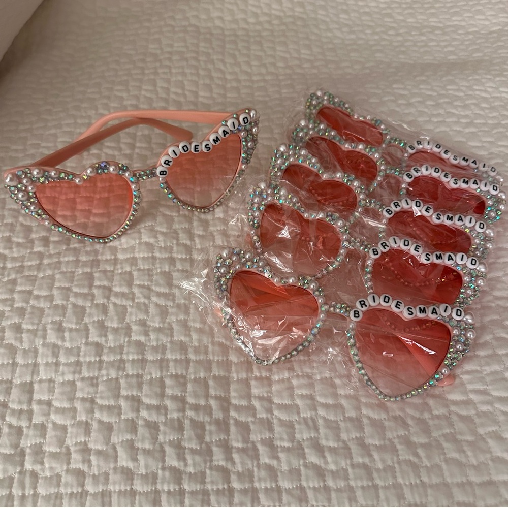 NWT Bridesmaid Sunglasses Set of 6